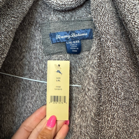 Tommy Bahama  Gray Robe - Picture 2 of 4